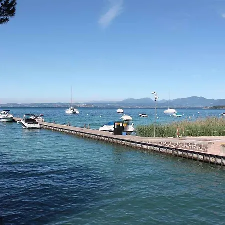 In Bardolino/gardasee 21892 * Garda (Verona)